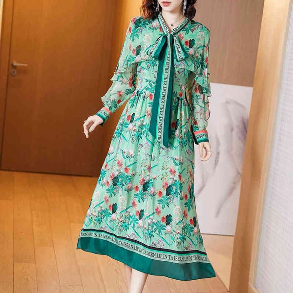 dresses spring autumn floral printed elegant long women's ruffles flower letter butterfly sleeve bow collar vestidos, Black;gray
dresses spring autumn floral printed elegant long women's ruffles flower letter butterfly sleeve bow collar vestidos, Black;gray