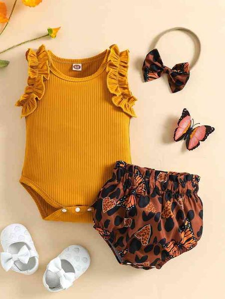 baby frill trim bodysuit & butterfly shorts she, White
baby frill trim bodysuit & butterfly shorts she, White