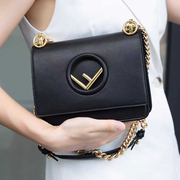 women luxurys designers bags 2021 crossbody bag handbag designer handbags zhouzhoubao123 purse wallet fenjia letter f single shoulder lady o, Black;red
women luxurys designers bags 2021 crossbody bag handbag designer handbags zhouzhoubao123 purse wallet fenjia letter f single shoulder lady o, Black;red