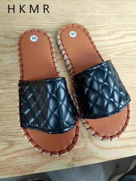 slippers summer women's black white orange slides women outdoor beach casual flat ladies open toe platform sandals zapatos de mujer 202
slippers summer women's black white orange slides women outdoor beach casual flat ladies open toe platform sandals zapatos de mujer 202