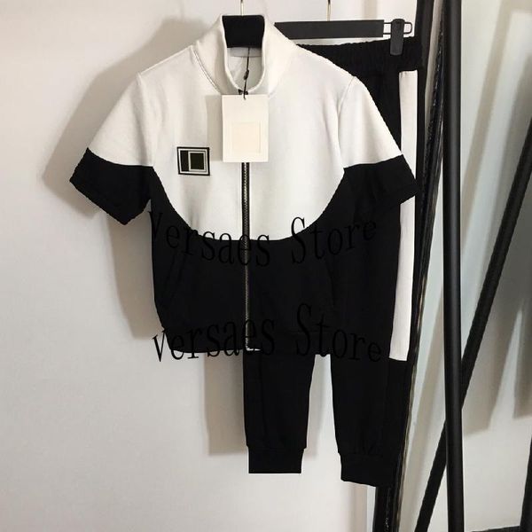 women's two piece pants 2021 luxury design fashion simple sports suit black and white color matching short sleeve coat + leisure leg gu
women's two piece pants 2021 luxury design fashion simple sports suit black and white color matching short sleeve coat + leisure leg gu