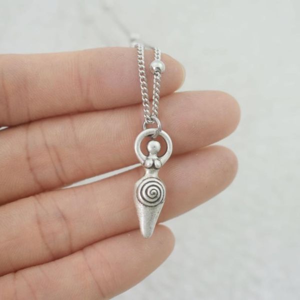 chains 12pcs mother's gift triple crescent moon witch goddess necklace with card fertility wiccan pagan jewelry, Silver
chains 12pcs mother's gift triple crescent moon witch goddess necklace with card fertility wiccan pagan jewelry, Silver