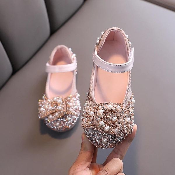 flat shoes children girls princess glitter kid baby dance casual toddler girl sandals, Black;grey
flat shoes children girls princess glitter kid baby dance casual toddler girl sandals, Black;grey