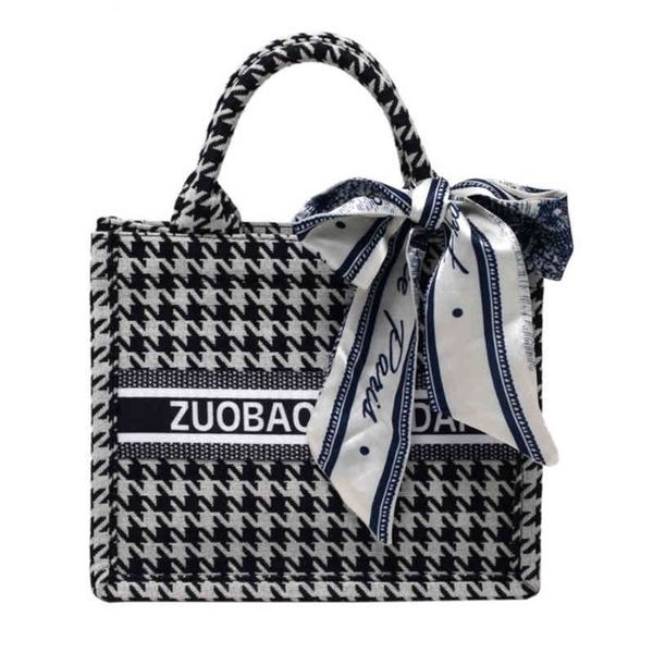 70% off deals online aoxiang new autumn women's bag fashion texture lock hand single shoulder armpit small square 5dr3
70% off deals online aoxiang new autumn women's bag fashion texture lock hand single shoulder armpit small square 5dr3