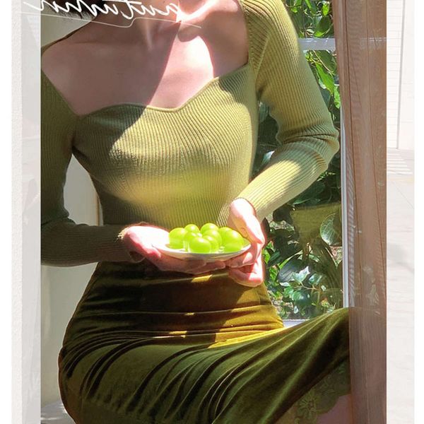 autumn style collar hip elegant back knitted long sleeve for women, White;black
autumn style collar hip elegant back knitted long sleeve for women, White;black