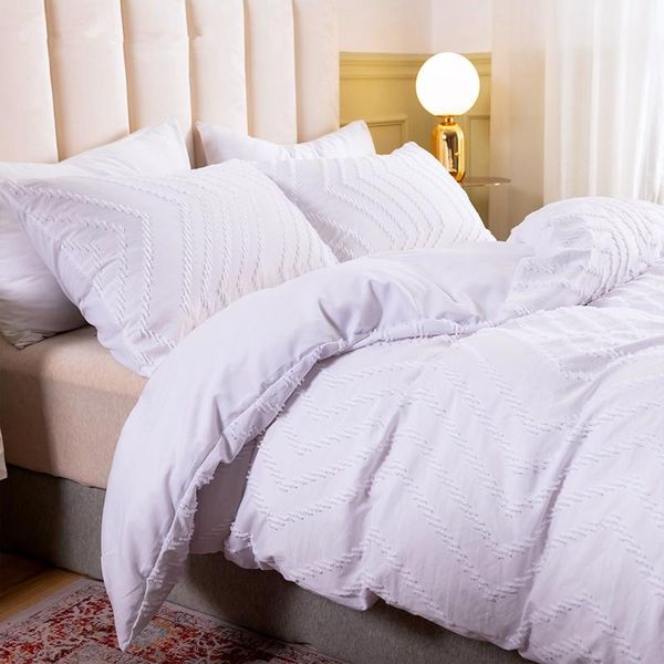 bedding sets king set simple pure color wave patchwork pattern style nordic covers for bed 150 duvet cover 200x200 bedroom
bedding sets king set simple pure color wave patchwork pattern style nordic covers for bed 150 duvet cover 200x200 bedroom