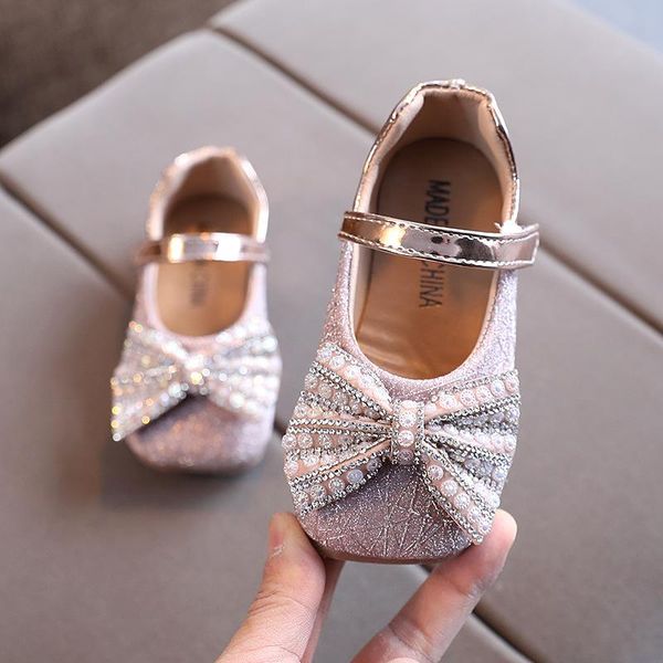 flat shoes kids bowknot princess children silver pink leather for wedding party girl' dance performance chaussure fille, Black;grey
flat shoes kids bowknot princess children silver pink leather for wedding party girl' dance performance chaussure fille, Black;grey