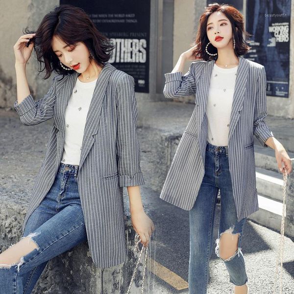 women's single coat 2021 autumn casual fashion temperament loose wild dark buckle small suit shirt suits & blazers, White;black
women's single coat 2021 autumn casual fashion temperament loose wild dark buckle small suit shirt suits & blazers, White;black