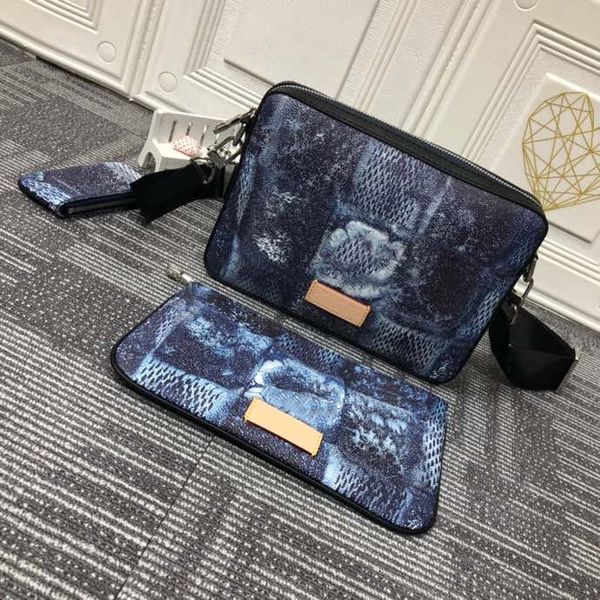 2021 classic bags mens womens messenger shoulder bag genuine leather purse tote snake handbags wallet totes bags crossbody purse, Black
2021 classic bags mens womens messenger shoulder bag genuine leather purse tote snake handbags wallet totes bags crossbody purse, Black