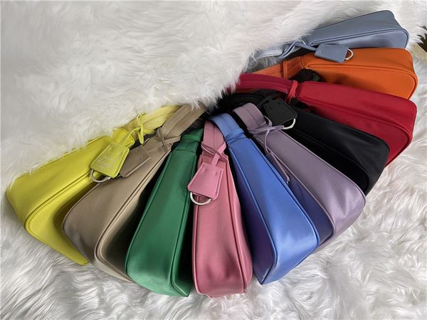 re-edition underarm bag 2000 nylon leather shoulder bags women crossbody messenger handbag wholesale
re-edition underarm bag 2000 nylon leather shoulder bags women crossbody messenger handbag wholesale