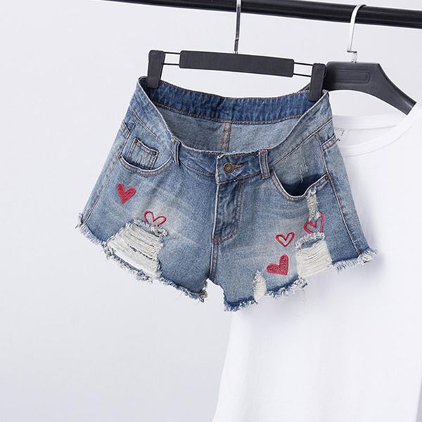 women's jeans big size female wear fat sister fashionable slender hole embroidered shorts in summer 2021, Blue
women's jeans big size female wear fat sister fashionable slender hole embroidered shorts in summer 2021, Blue