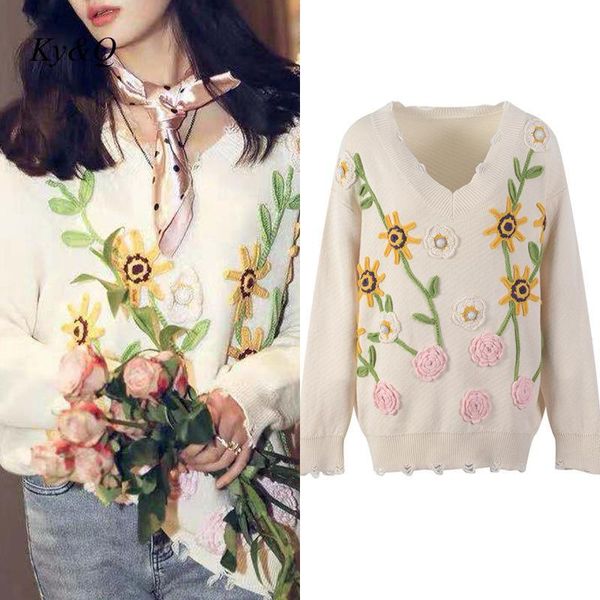 women's sweaters brand 2021 autumn and winter v-neck flower gentle knitted sweater long sleeve loose pullover fashion, White;black
women's sweaters brand 2021 autumn and winter v-neck flower gentle knitted sweater long sleeve loose pullover fashion, White;black