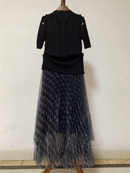 two piece dress ladies skirt women's set spring summer casual suits golden button deco black pullovers geometric print long maxi 0s95, White
two piece dress ladies skirt women's set spring summer casual suits golden button deco black pullovers geometric print long maxi 0s95, White