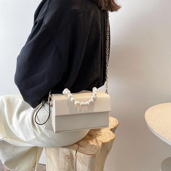 shoulder bag for women fashion crossbody white female simple small square chain with pearl decoration bags
shoulder bag for women fashion crossbody white female simple small square chain with pearl decoration bags