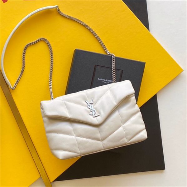 classic women's handbag leather clamshell handbag shoulder little women's bag sheepskin bag gold chain silver chain fashion bag wh
classic women's handbag leather clamshell handbag shoulder little women's bag sheepskin bag gold chain silver chain fashion bag wh