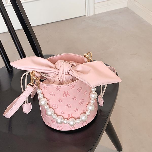 80% off outlet store august bag female new red messenger exotic pearl portable one shoulder bucket bag factory online sale, Black;red
80% off outlet store august bag female new red messenger exotic pearl portable one shoulder bucket bag factory online sale, Black;red