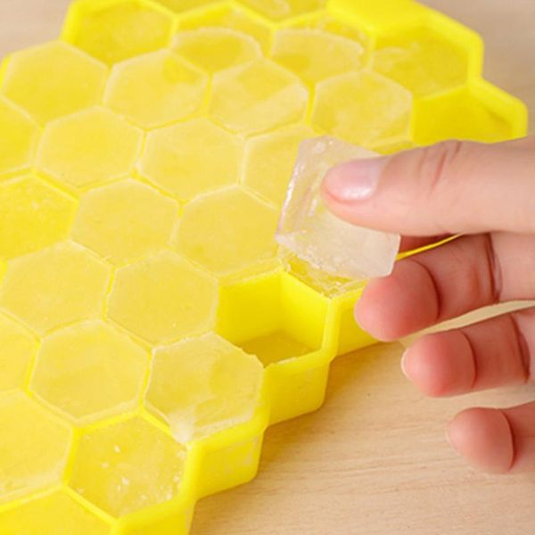 ice cubetrays silicones mould honeycomb cube tray silicone mold forms grade for whiskey cocktail baking moulds
ice cubetrays silicones mould honeycomb cube tray silicone mold forms grade for whiskey cocktail baking moulds
