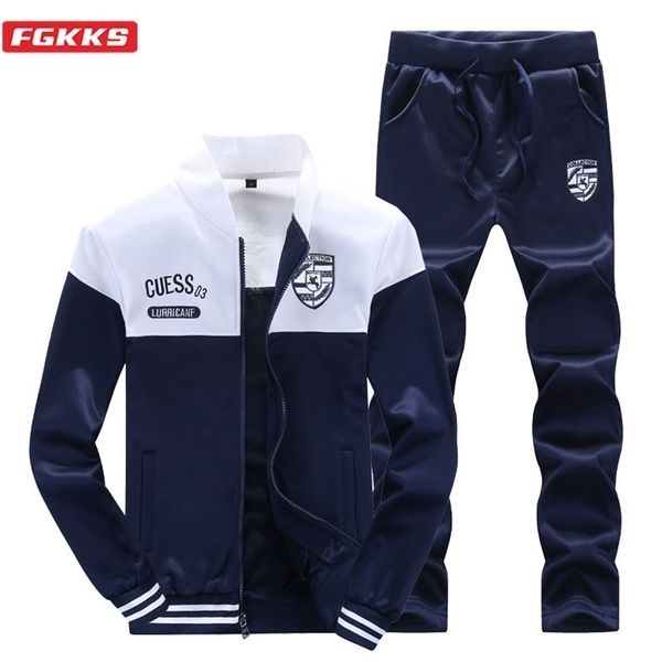 fgkks spring autumn men trendy sports sets fashion brand men's baseball jacket + pants sportswear long sleeve tracksuit set male 211220, Gray
fgkks spring autumn men trendy sports sets fashion brand men's baseball jacket + pants sportswear long sleeve tracksuit set male 211220, Gray