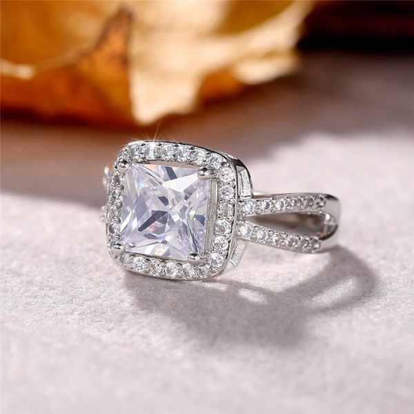 cluster rings caoshi dazzling crystal engagement for women modern trendy female wedding finger-ring gorgeous design aesthetic jewelry, Golden;silver
cluster rings caoshi dazzling crystal engagement for women modern trendy female wedding finger-ring gorgeous design aesthetic jewelry, Golden;silver