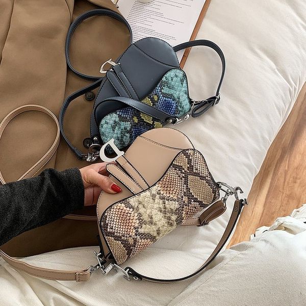 factory outlet design 2021 new korean color contrast pattern women's bag versatile portable single shoulder messenger chain fashion tre
factory outlet design 2021 new korean color contrast pattern women's bag versatile portable single shoulder messenger chain fashion tre