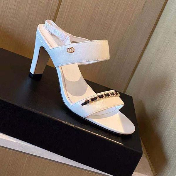 2021 sandals for women home 6 numberthick slippers high heels sandal open toe metal indoor luxurys designers ladies classic summer leather s, Black
2021 sandals for women home 6 numberthick slippers high heels sandal open toe metal indoor luxurys designers ladies classic summer leather s, Black