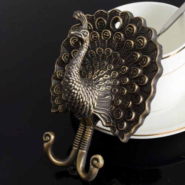 aluminum alloy peacock shape robe hanger window european style wall hook anti-rust holder fashion curtain tieback accessories other home dec
aluminum alloy peacock shape robe hanger window european style wall hook anti-rust holder fashion curtain tieback accessories other home dec