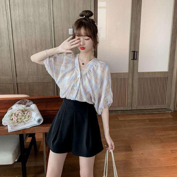 women spring summer elegant set female print short sleeve shirt and wide leg shorts suit lady casual solid 2 piece g573 women's two pan, White
women spring summer elegant set female print short sleeve shirt and wide leg shorts suit lady casual solid 2 piece g573 women's two pan, White