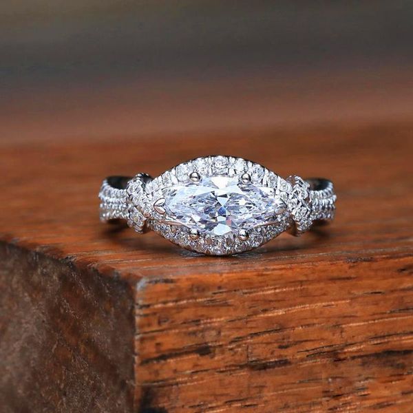 wedding rings luxury female big white zircon ring simple crystal silver color fashion promise engagement for women, Slivery;golden
wedding rings luxury female big white zircon ring simple crystal silver color fashion promise engagement for women, Slivery;golden