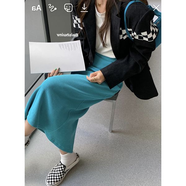 skirts corduroy split women's 2021 autumn and winter temperament thin dign sense medium long high waist a-length skirt fashion, Black
skirts corduroy split women's 2021 autumn and winter temperament thin dign sense medium long high waist a-length skirt fashion, Black