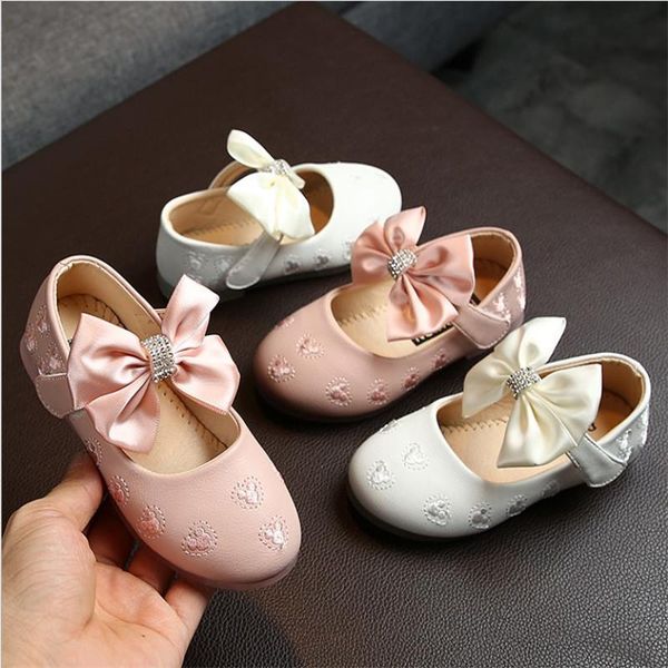 flat shoes spring and autumn children' cartoon broken flower big bow princess 1-6-year-old girl' small leather, Black;grey
flat shoes spring and autumn children' cartoon broken flower big bow princess 1-6-year-old girl' small leather, Black;grey