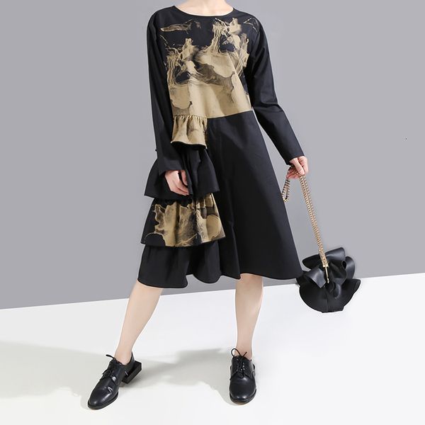 dresses women's long-sleeved autumn retro print loose slim dress, Black;gray 
dresses women's long-sleeved autumn retro print loose slim dress, Black;gray