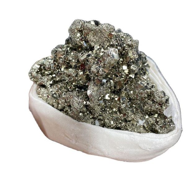 natural pyrite quartz crystal specimen energy healing decorative objects & figurines
natural pyrite quartz crystal specimen energy healing decorative objects & figurines