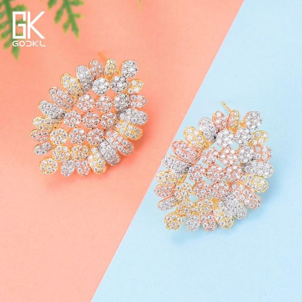 stud godki trendy korean flowers elegant earrings for women wedding cubic zirconia bohemian bridal silver 2021, Golden;silver
stud godki trendy korean flowers elegant earrings for women wedding cubic zirconia bohemian bridal silver 2021, Golden;silver