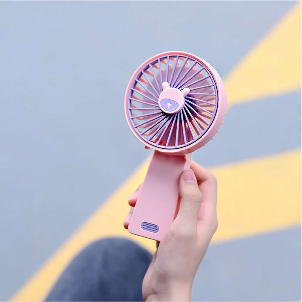 fashion color contrast folding handheld fan five leaf three gear large wind office deskfan usb storage
fashion color contrast folding handheld fan five leaf three gear large wind office deskfan usb storage