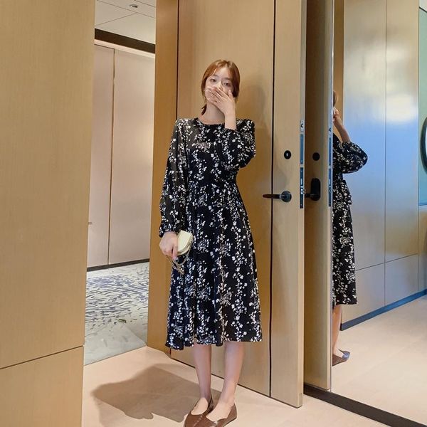 casual dresses coigarsam full sleeve women dress spring floral print o-neck white black 2161, Black;gray
casual dresses coigarsam full sleeve women dress spring floral print o-neck white black 2161, Black;gray