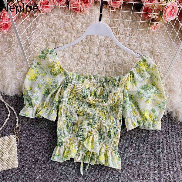 neploe square collar floral shirt crop puff sleeve slim waist pleated drawstring blouses women summer sweet ruffles blouse 210422, White
neploe square collar floral shirt crop puff sleeve slim waist pleated drawstring blouses women summer sweet ruffles blouse 210422, White