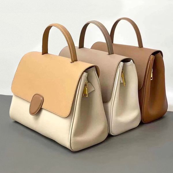 2021 new fashion temperament simple cowhide solid color handbag large capacity matching lovely single shoulder bag messenger
2021 new fashion temperament simple cowhide solid color handbag large capacity matching lovely single shoulder bag messenger