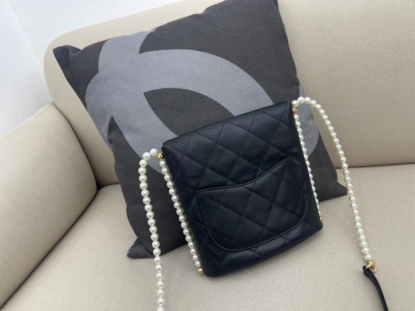 evening bags luxury import calfskin leather women flap pearl chain shoulder bag crossbody lady handbag purse europe brand quality
evening bags luxury import calfskin leather women flap pearl chain shoulder bag crossbody lady handbag purse europe brand quality