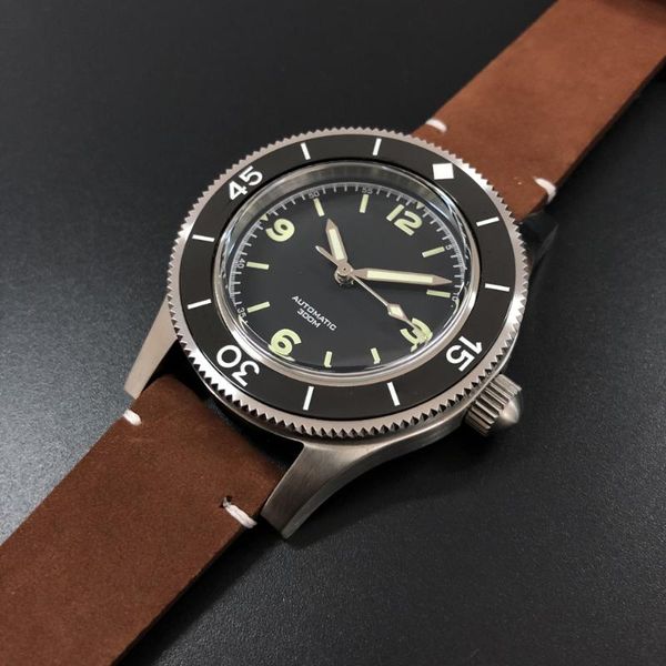 wristwatches sd1952 steeldive 316l stainless steel 30atm ceramic bezel automatic japan nh35 genuine leather strap dive watch, Slivery;brown
wristwatches sd1952 steeldive 316l stainless steel 30atm ceramic bezel automatic japan nh35 genuine leather strap dive watch, Slivery;brown
