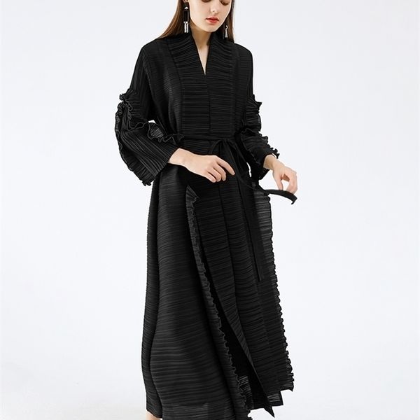 miyake pleated long petal sleeve dress lapel cardigan sashes plus size high long green dress winter women aesthetic clothes, Black;gray
miyake pleated long petal sleeve dress lapel cardigan sashes plus size high long green dress winter women aesthetic clothes, Black;gray