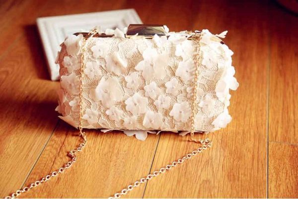 2020 fashion women evening party clutch bag purse wallet satin prom wedding handbag with chain ladies satin party prom bridal handbag
2020 fashion women evening party clutch bag purse wallet satin prom wedding handbag with chain ladies satin party prom bridal handbag