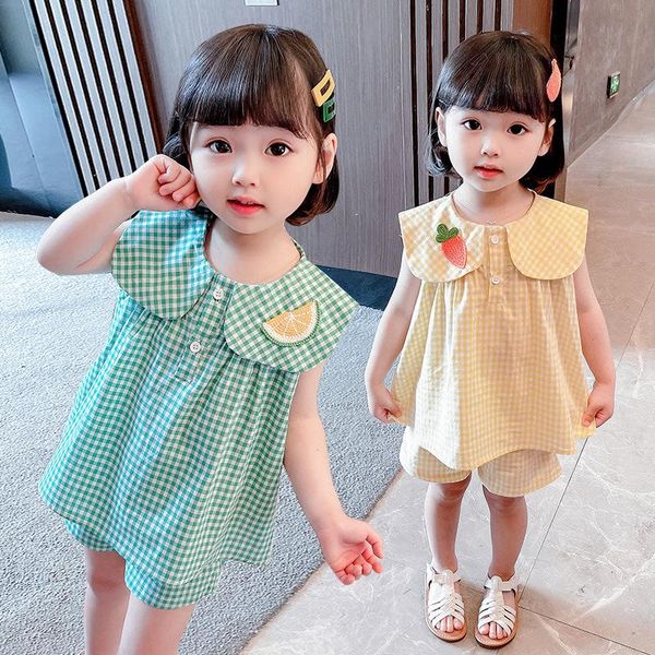 set girl fruit embroidery blouse 2021 summer baby two piece doll collar button plaid sweet kids sleeveless and shorts clothing sets, White
set girl fruit embroidery blouse 2021 summer baby two piece doll collar button plaid sweet kids sleeveless and shorts clothing sets, White