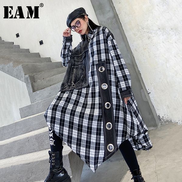 eam women black denim irregular big size dress new lapel long sleeve loose fit fashion tide spring autumn 2021 1y707, Black;gray
eam women black denim irregular big size dress new lapel long sleeve loose fit fashion tide spring autumn 2021 1y707, Black;gray