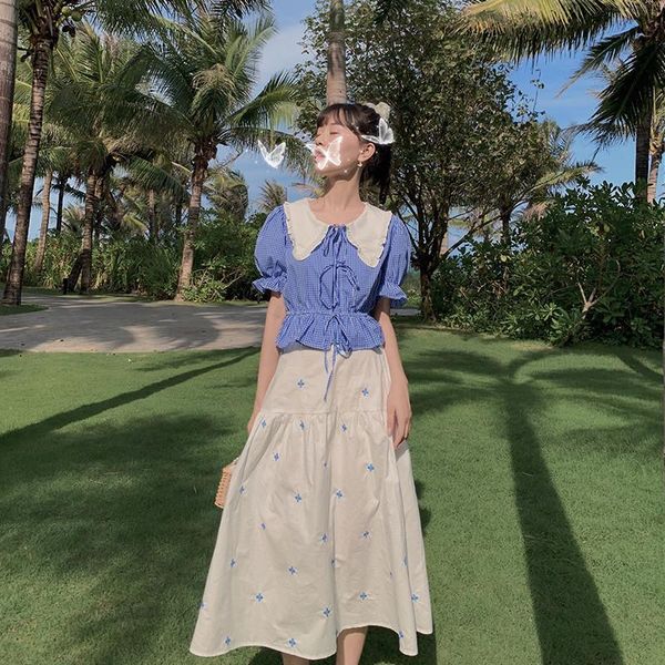 literary style small fresh embroidered wrinkled skirt high waist mid-length skirts, Black
literary style small fresh embroidered wrinkled skirt high waist mid-length skirts, Black