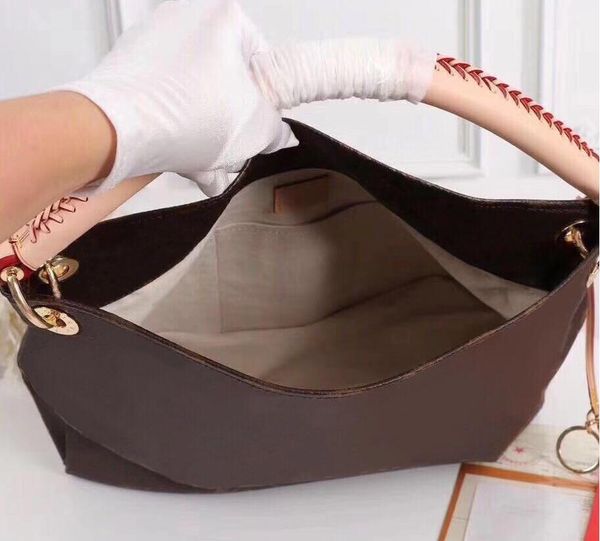 2022new evening bags classic leather black gold silver chain sell 2014 new women bag handbags shoulder bags tote bao messenger
2022new evening bags classic leather black gold silver chain sell 2014 new women bag handbags shoulder bags tote bao messenger