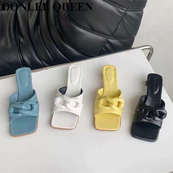 luxury design metal buckle slippers brand chain british sandal shoe squar toe low heels slide outdoor flip flops 210619, Black
luxury design metal buckle slippers brand chain british sandal shoe squar toe low heels slide outdoor flip flops 210619, Black
