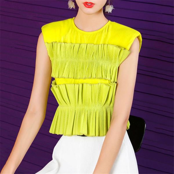 spring and summer stitching pleated shoulder pad sleeveless women's t-shirt, 2021 collar back hollow round neck vest t-shirt, White
spring and summer stitching pleated shoulder pad sleeveless women's t-shirt, 2021 collar back hollow round neck vest t-shirt, White