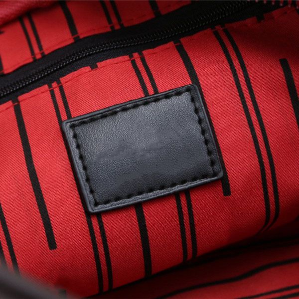 classic high-quality handbags, new men's messenger bags, fashion fashionable styles, good choice for going out,four colors
classic high-quality handbags, new men's messenger bags, fashion fashionable styles, good choice for going out,four colors