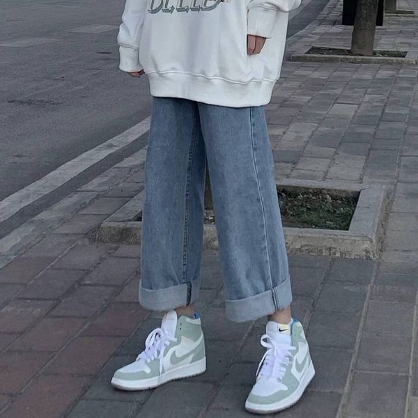 women's jeans spring and autumn leg brem pants of korean loose children thin-waisted slim students with versatile high-waisted straight, Blue
women's jeans spring and autumn leg brem pants of korean loose children thin-waisted slim students with versatile high-waisted straight, Blue