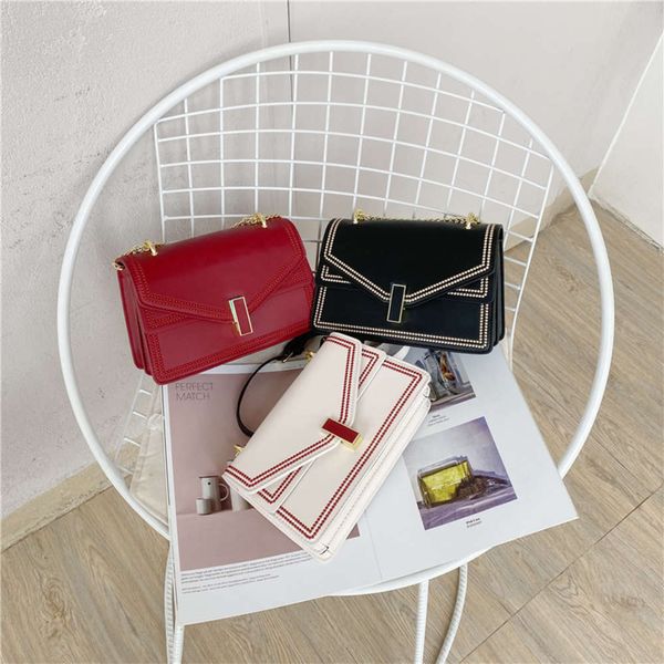 2021 small bag european and korean fashion pu simple single shoulder messenger women's fashionable easy to take
2021 small bag european and korean fashion pu simple single shoulder messenger women's fashionable easy to take